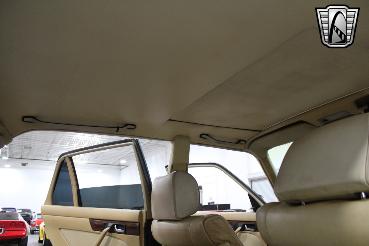 1981 Mercedes-Benz 500 SEL 16