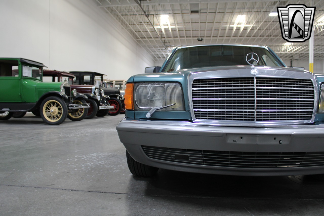 1981 Mercedes-Benz 500 SEL 98