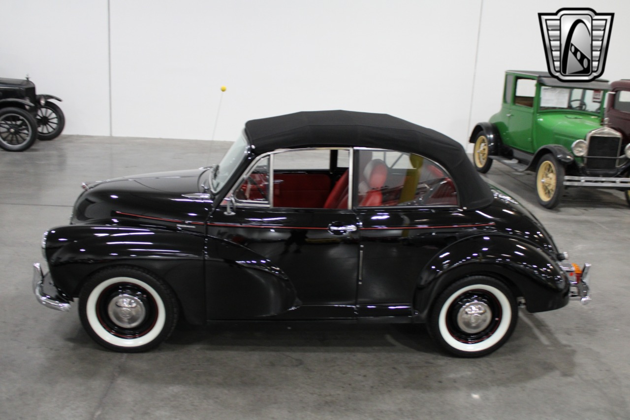1960 Morris Minor 3