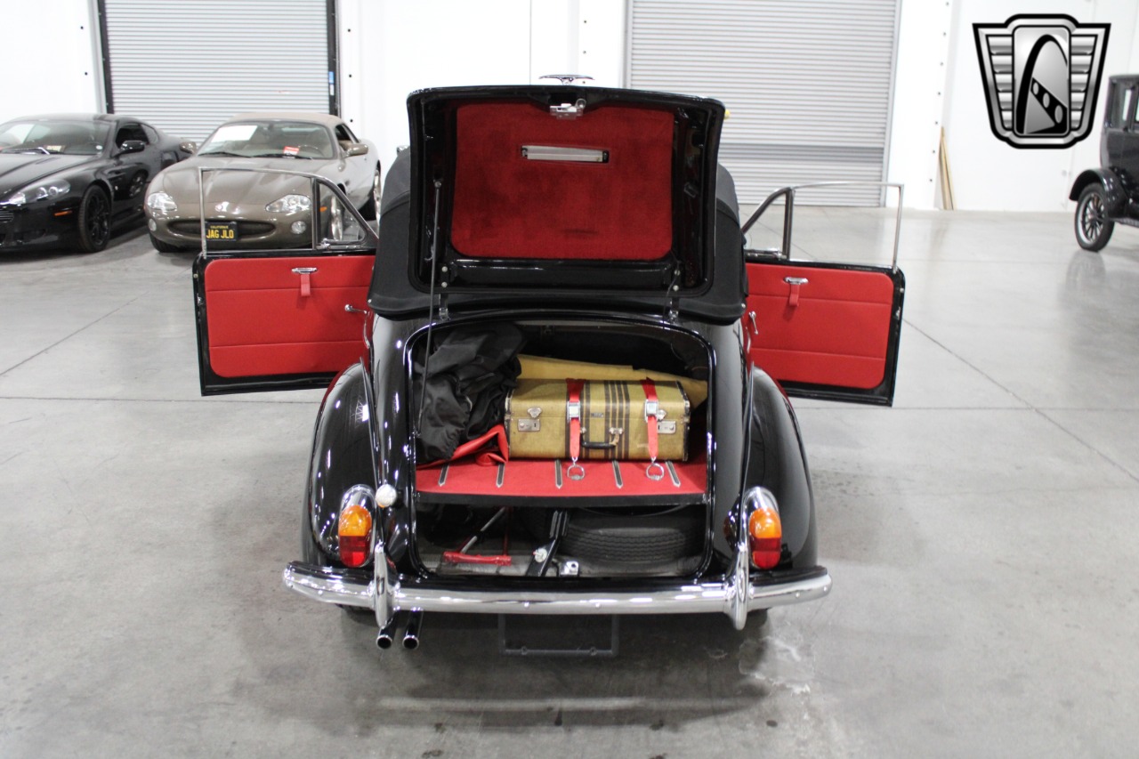 1960 Morris Minor 52