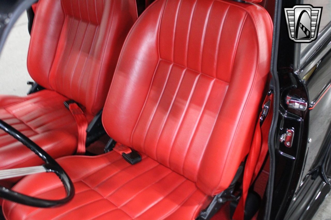 1960 Morris Minor 16