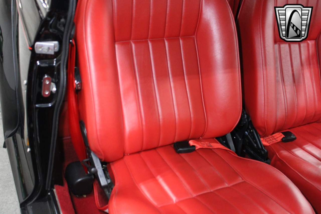 1960 Morris Minor 17