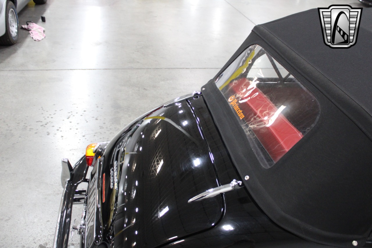 1960 Morris Minor 77