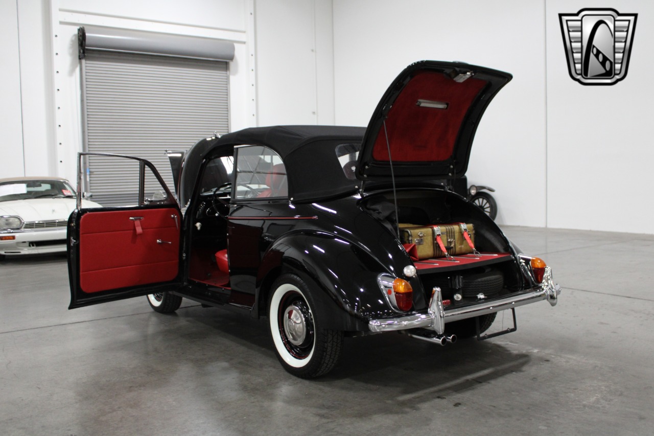 1960 Morris Minor 57