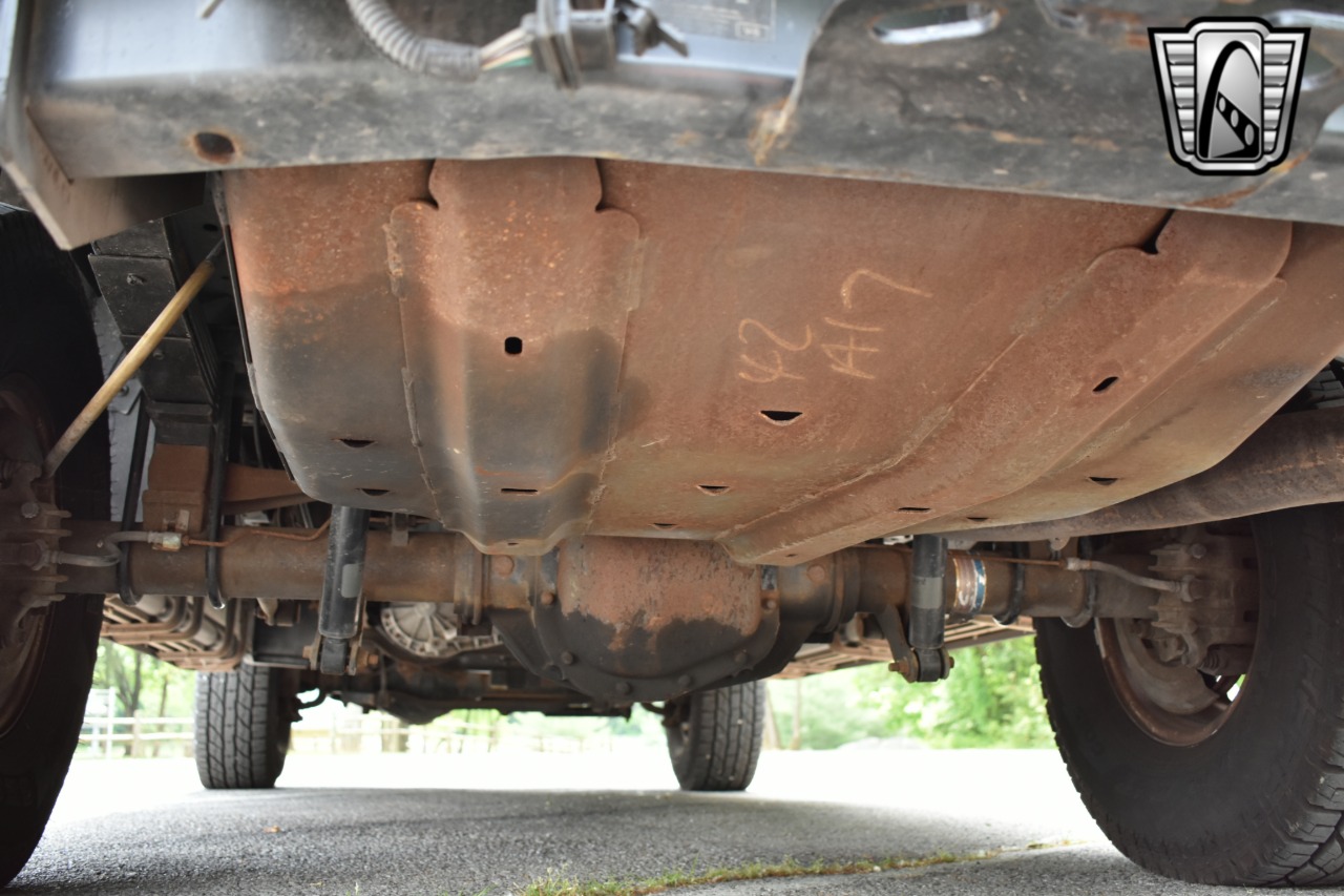 2005 Ford Excursion 21