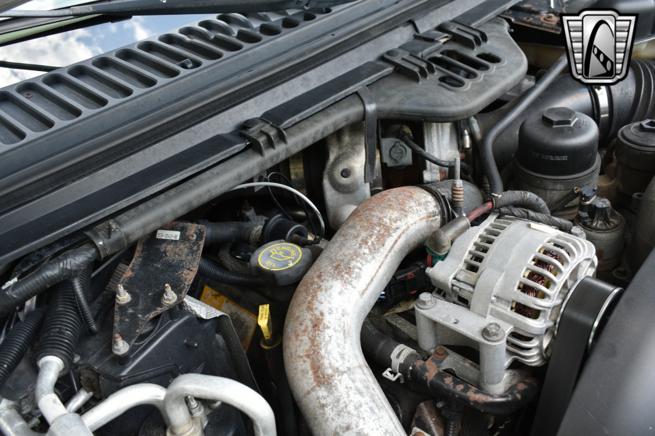 2005 Ford Excursion 15