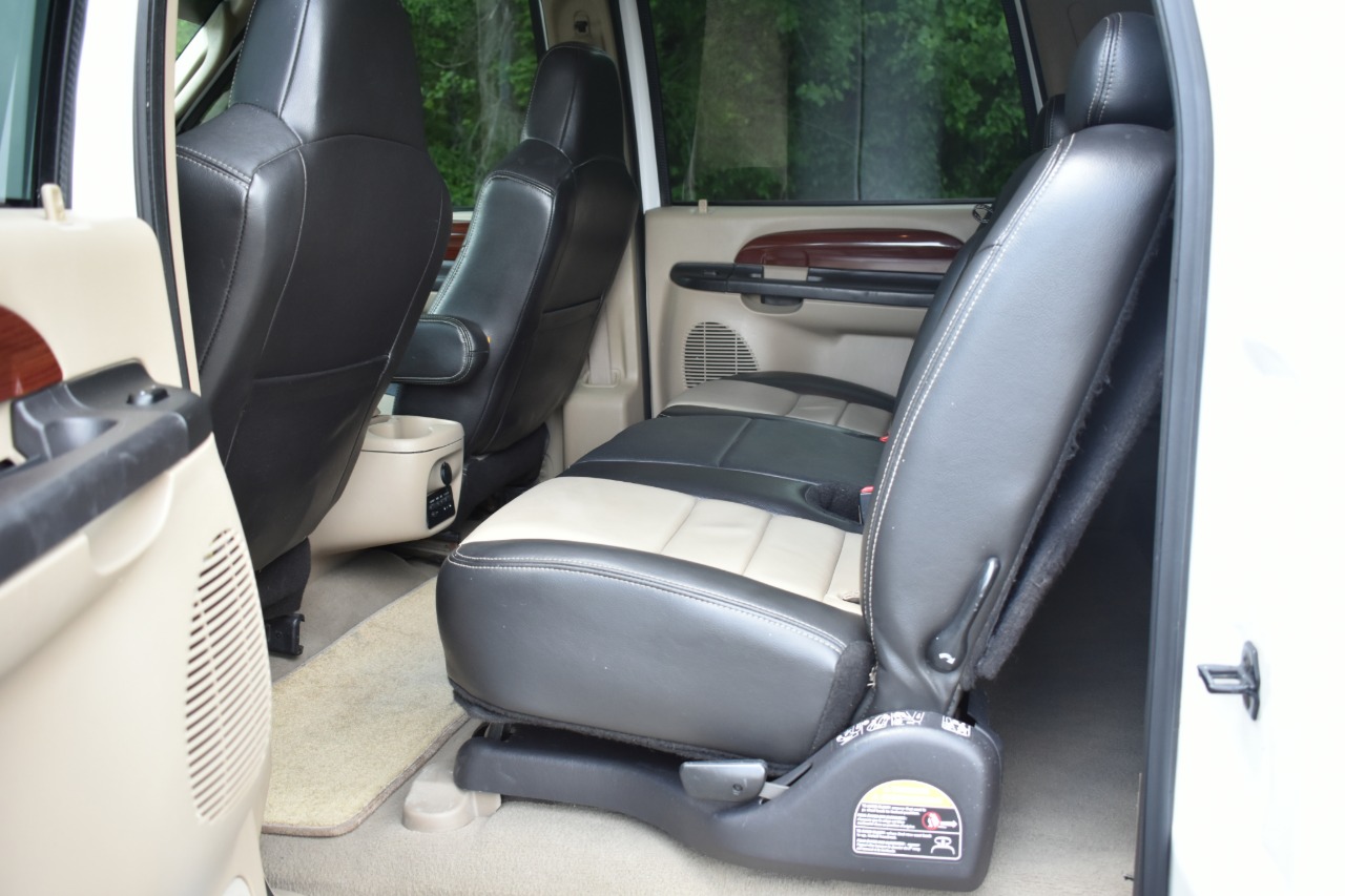 2005 Ford Excursion 95