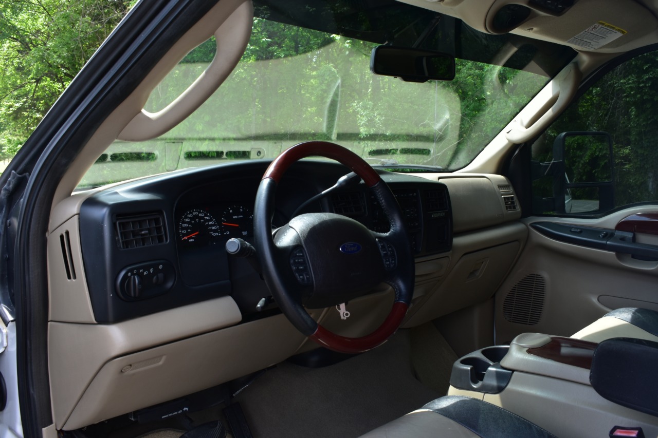 2005 Ford Excursion 72