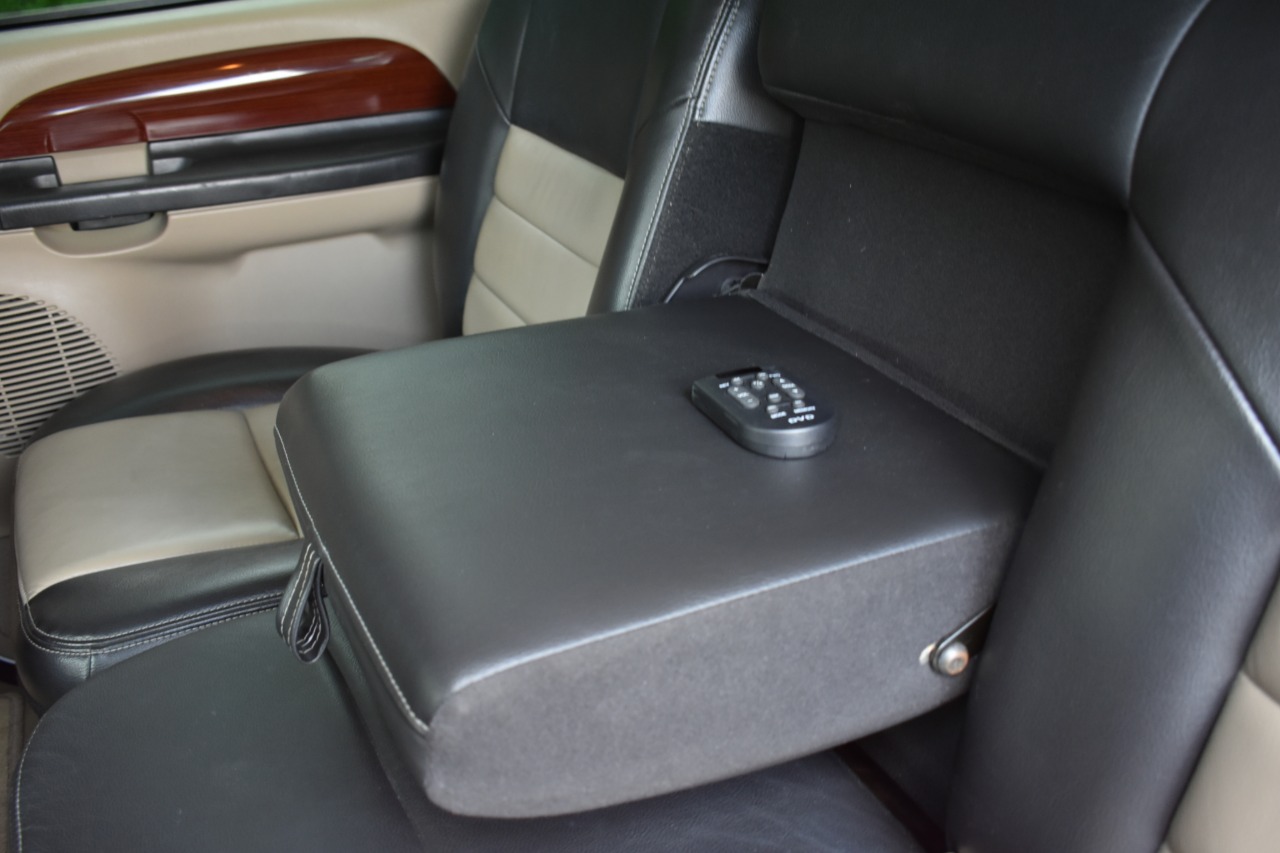 2005 Ford Excursion 99