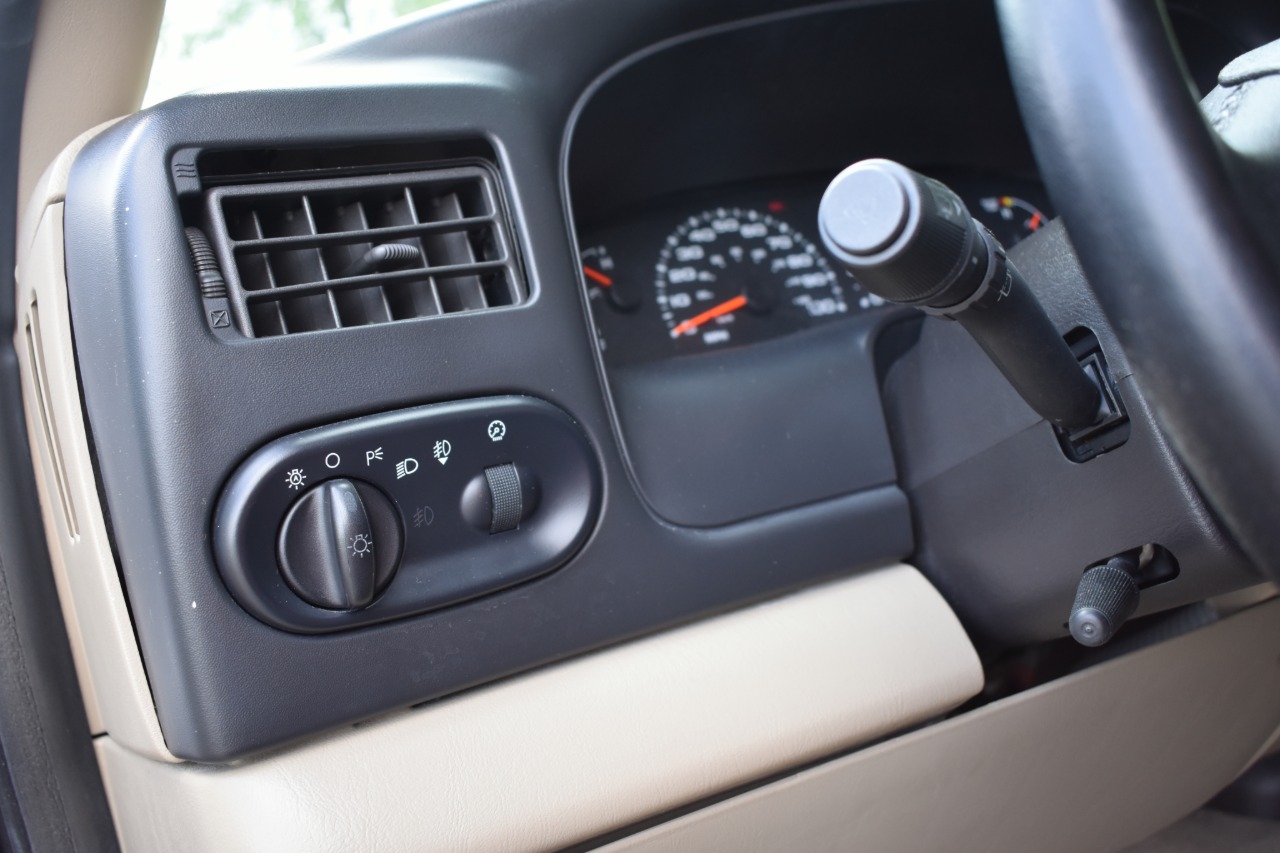 2005 Ford Excursion 75