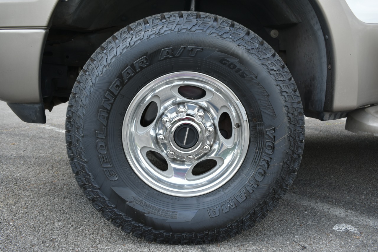 2005 Ford Excursion 54