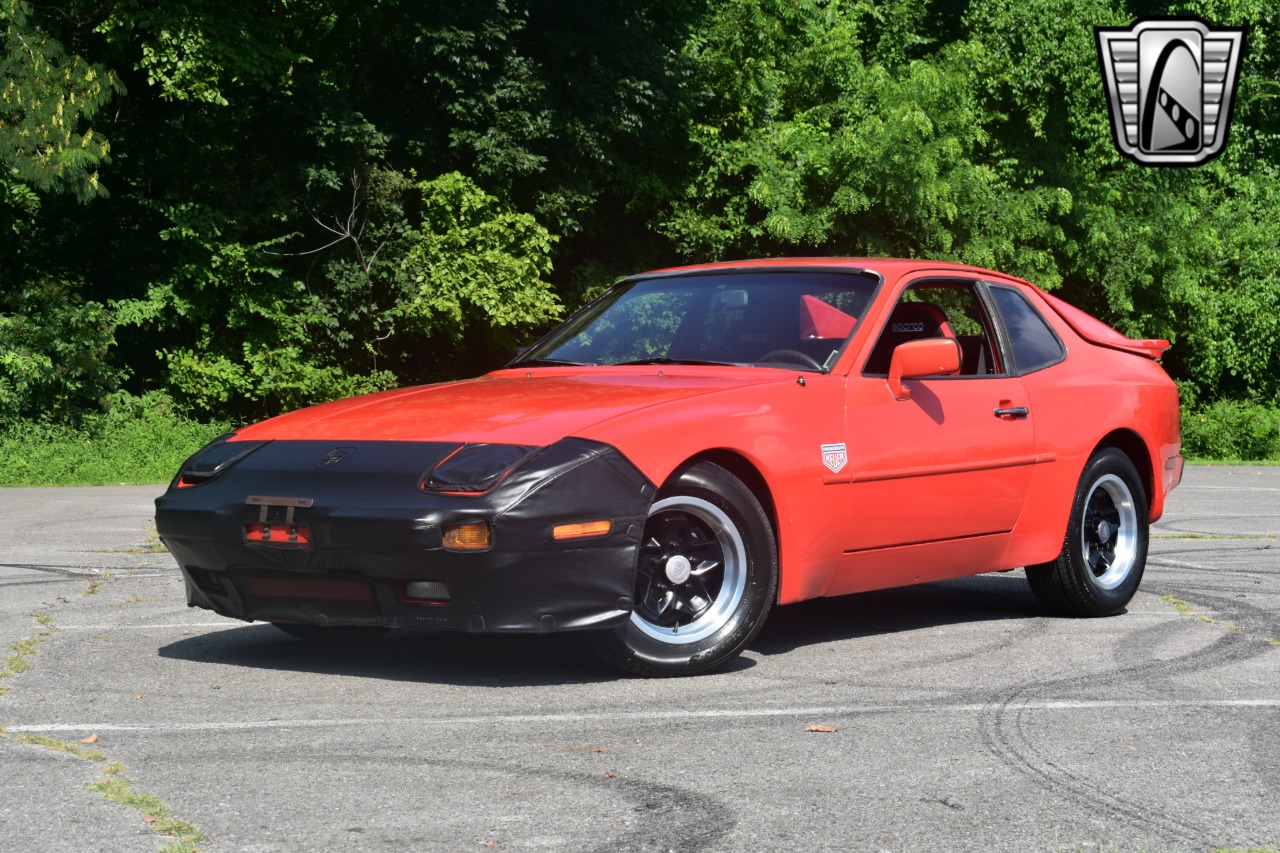 1983 Porsche 944 22
