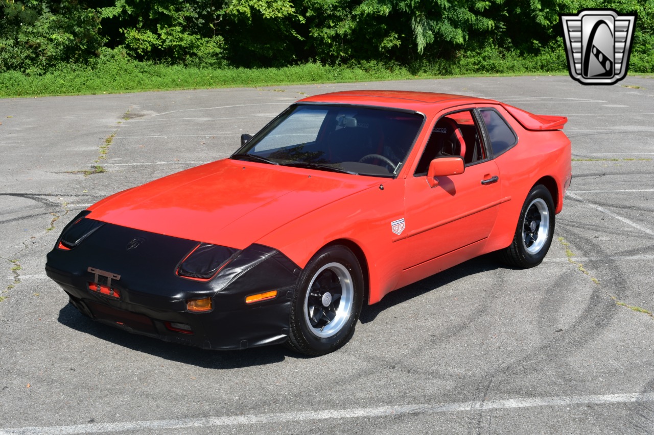 1983 Porsche 944 23