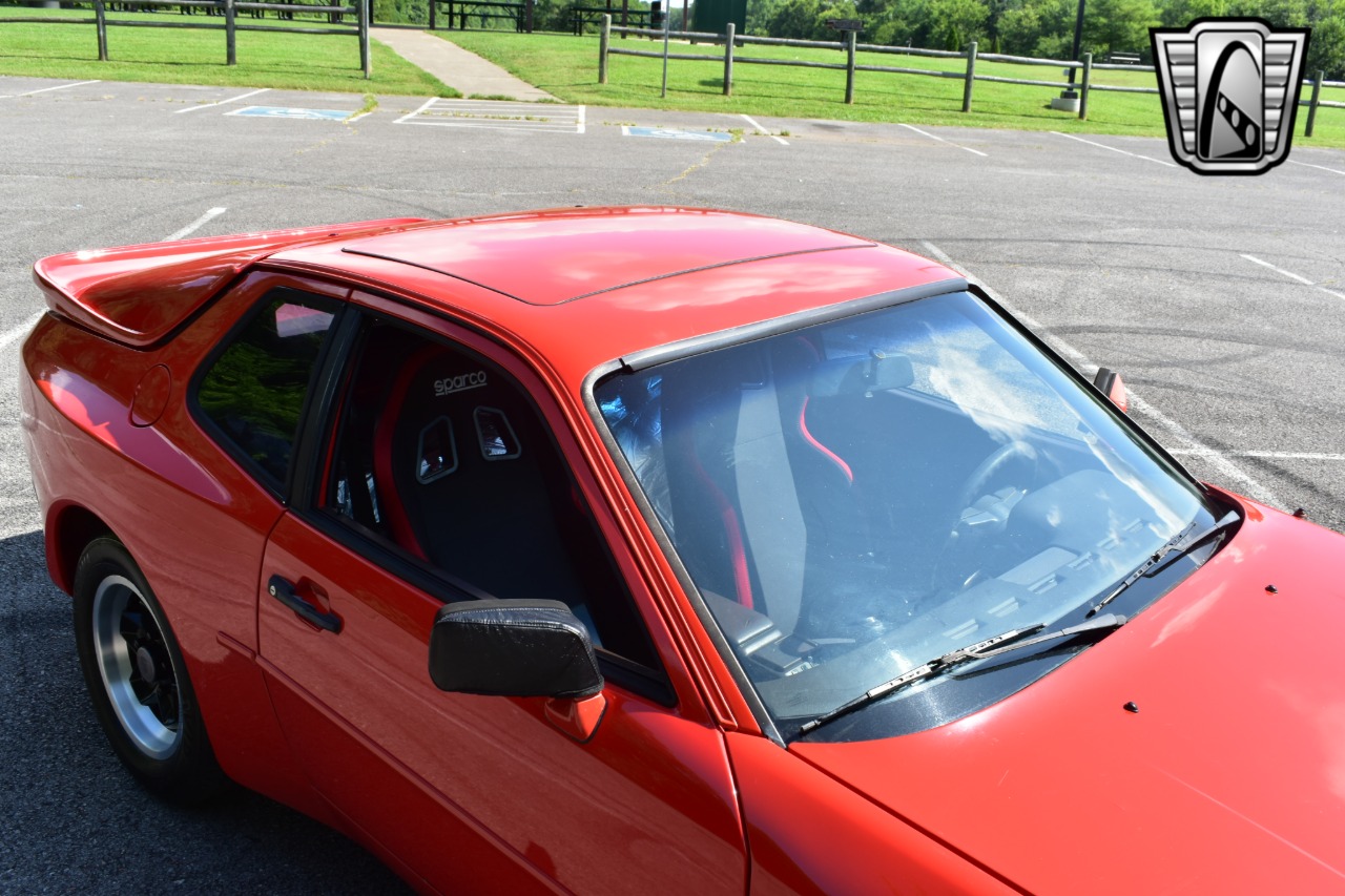 1983 Porsche 944 89