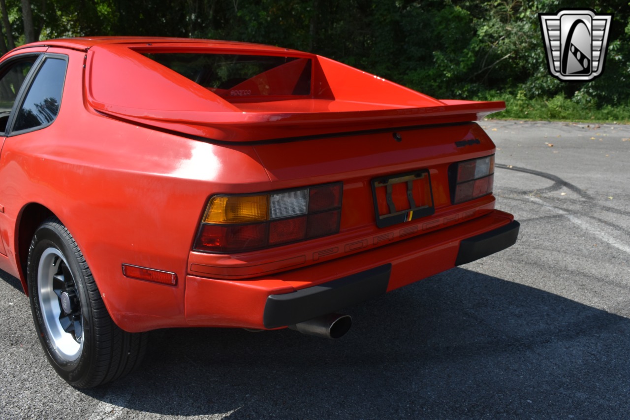 1983 Porsche 944 15