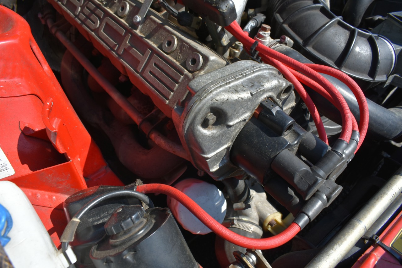 1983 Porsche 944 52
