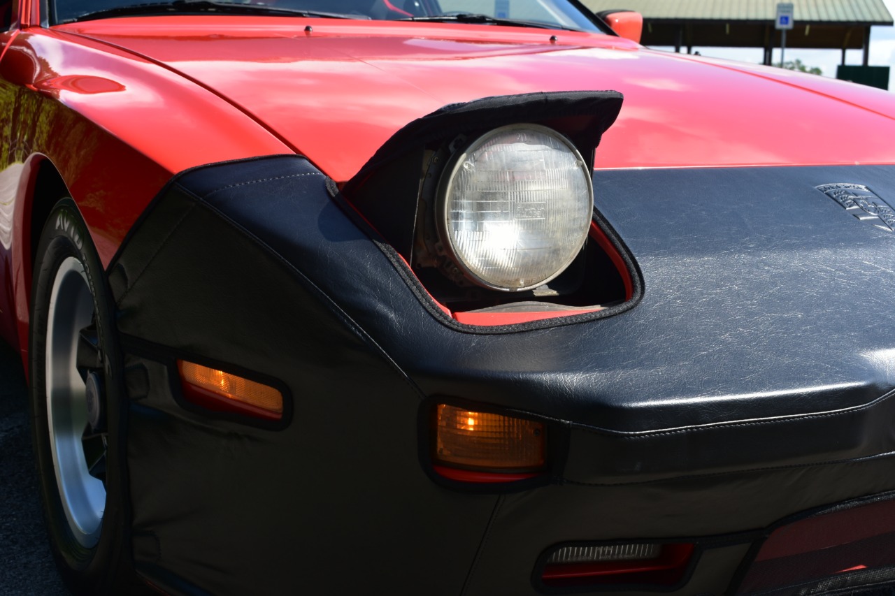 1983 Porsche 944 57