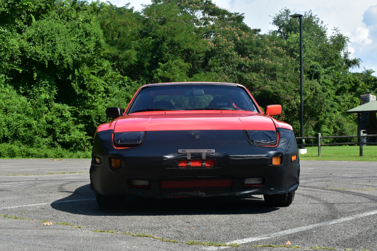 1983 Porsche 944 42