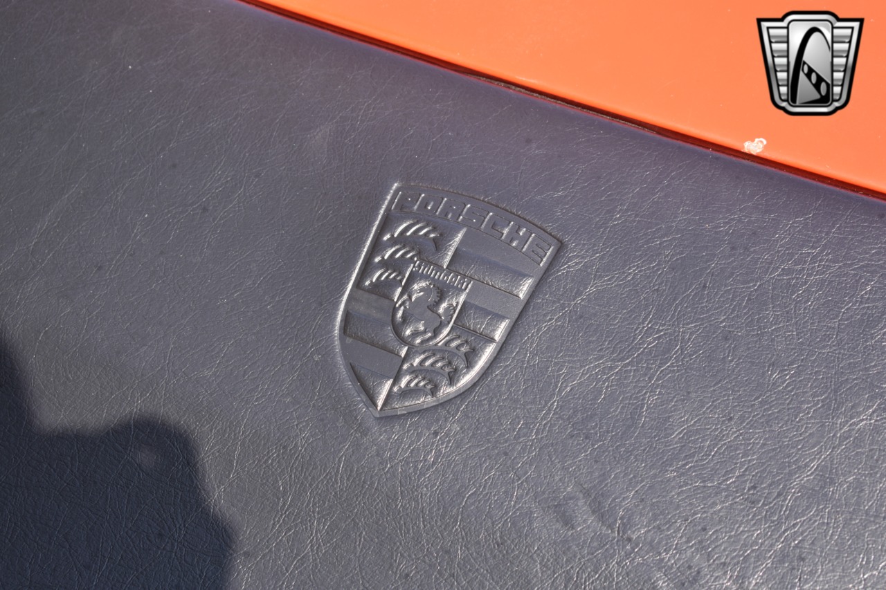 1983 Porsche 944 59