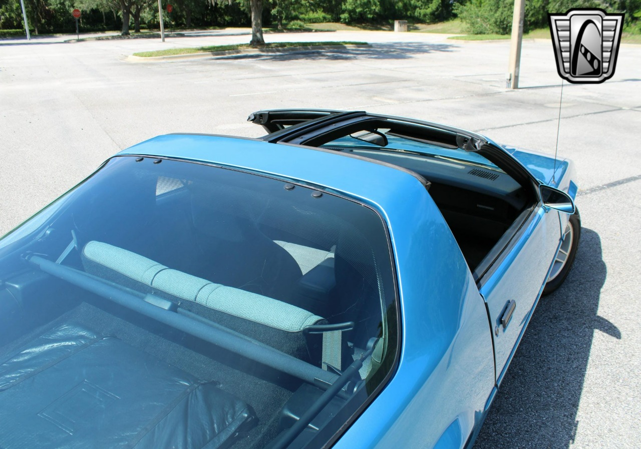 1989 Chevrolet Camaro 74
