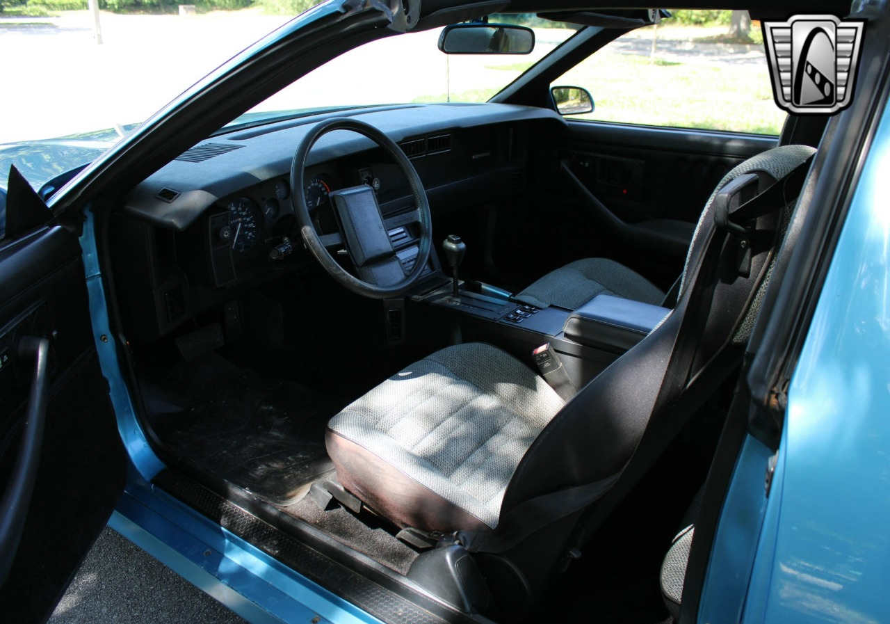 1989 Chevrolet Camaro 17