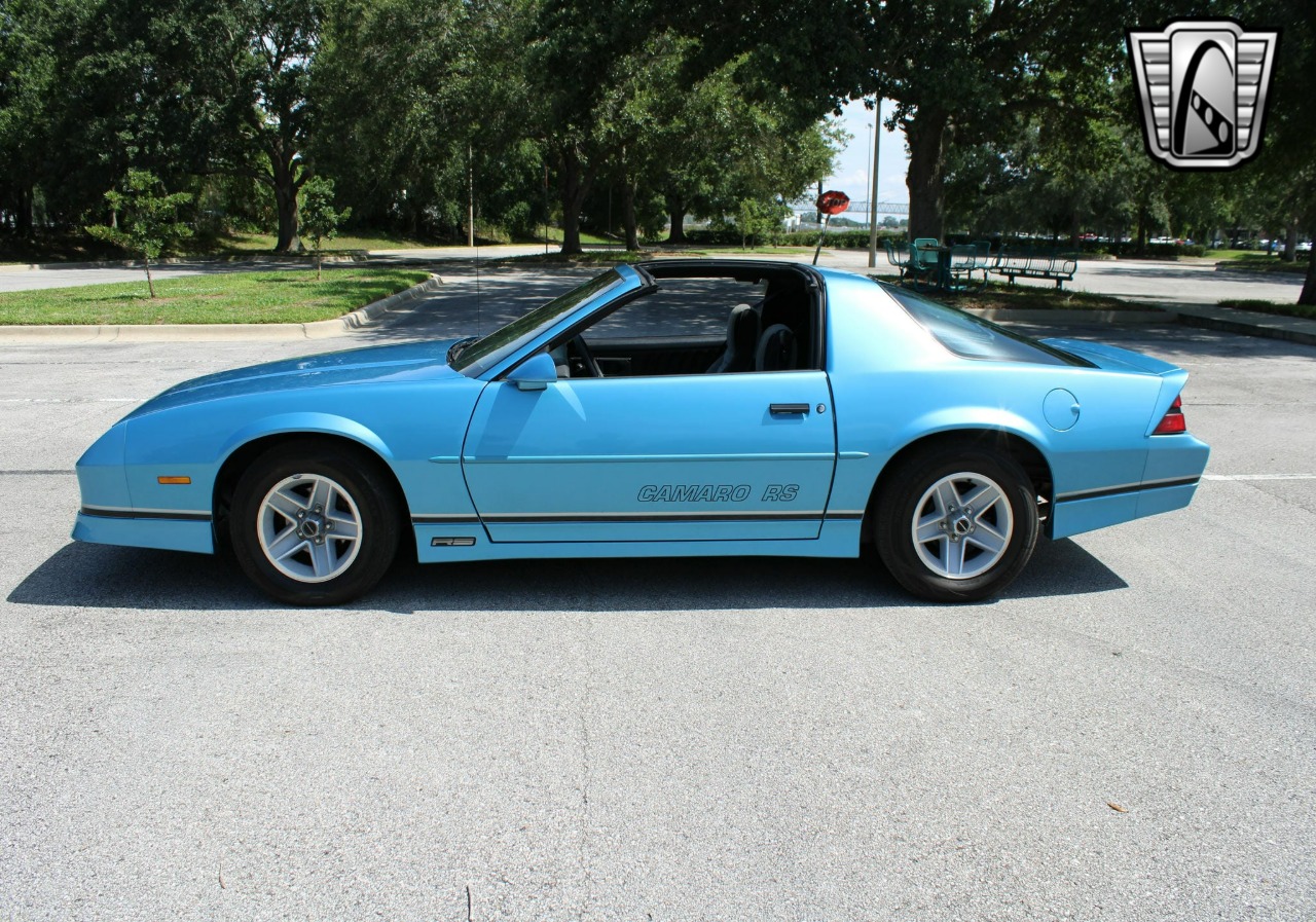 1989 Chevrolet Camaro 13