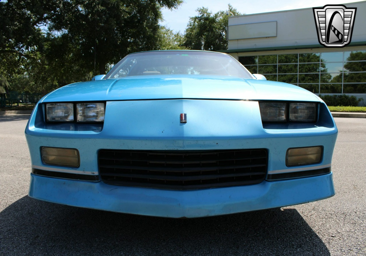 1989 Chevrolet Camaro 11