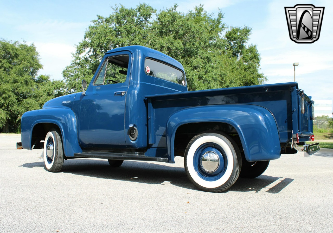 1953 Ford F100 39