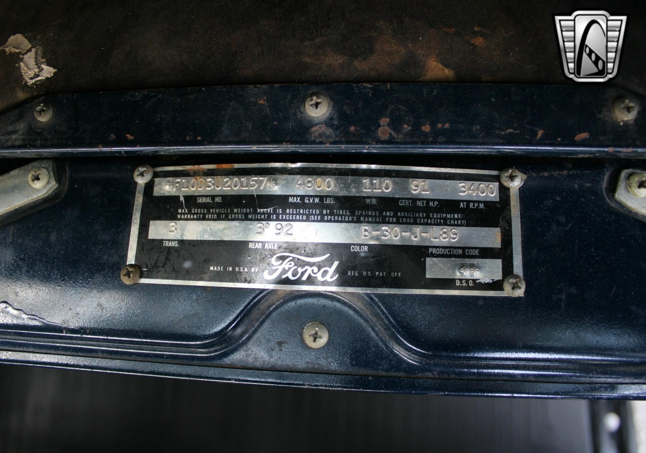 1953 Ford F100 31