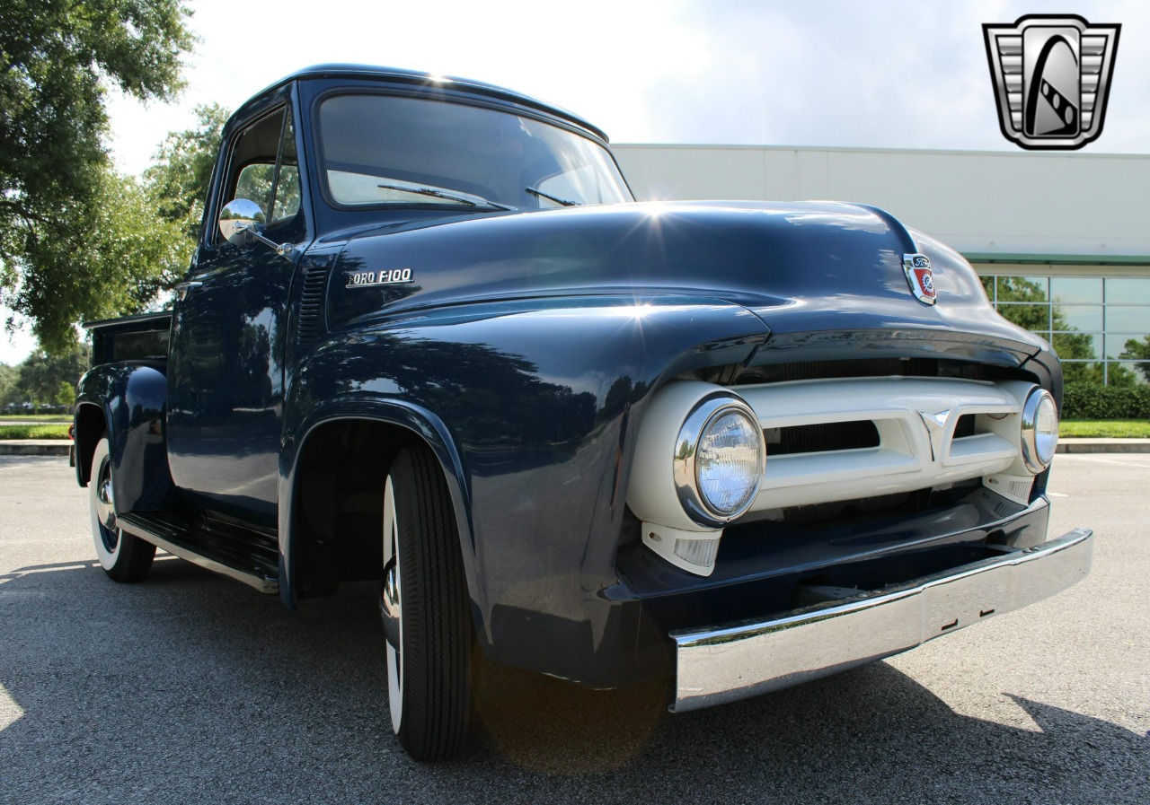 1953 Ford F100 47
