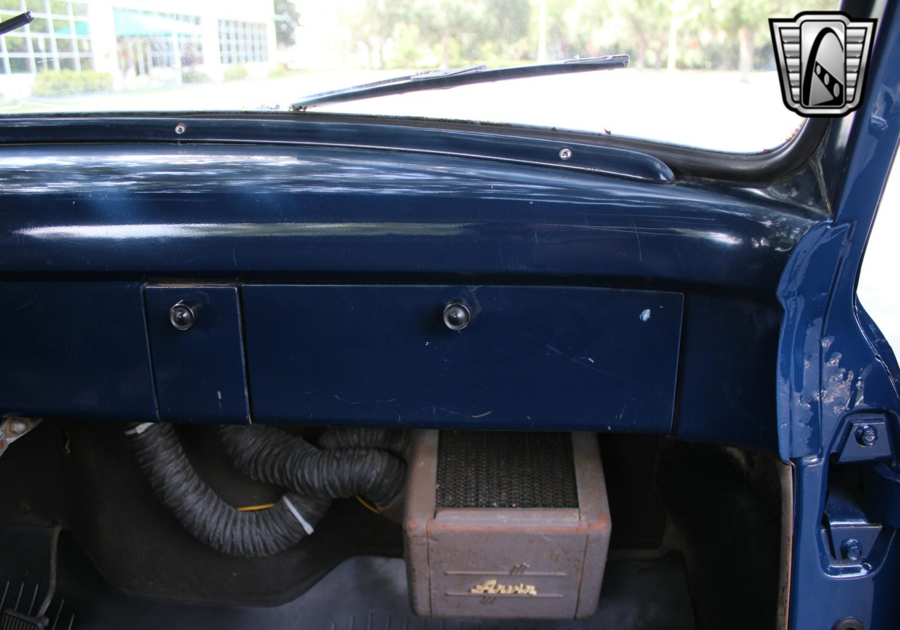1953 Ford F100 25