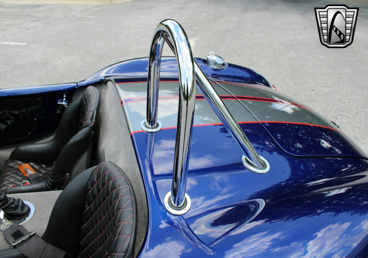 1965 AC Cobra 60