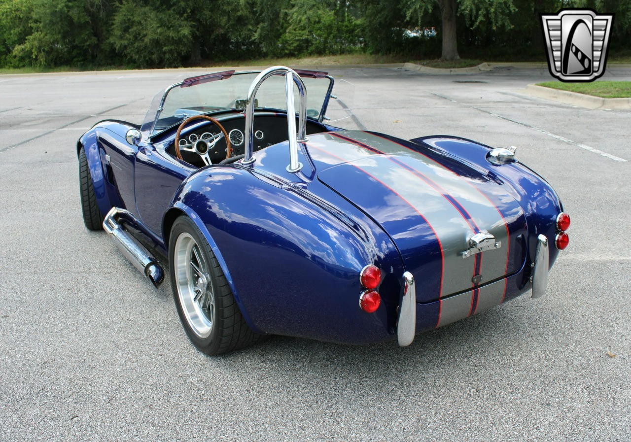 1965 AC Cobra 6