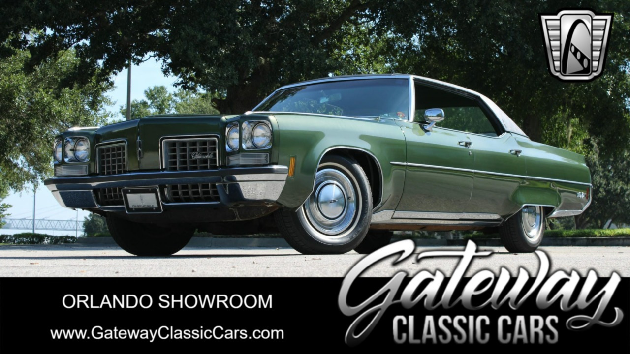 1972 Oldsmobile Ninety Eight LS 1