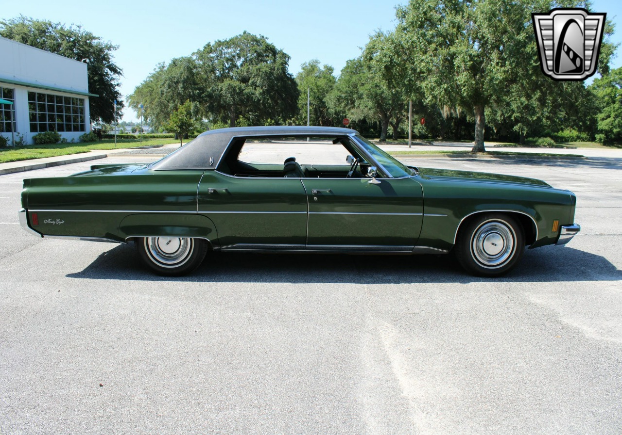 1972 Oldsmobile Ninety Eight LS 14