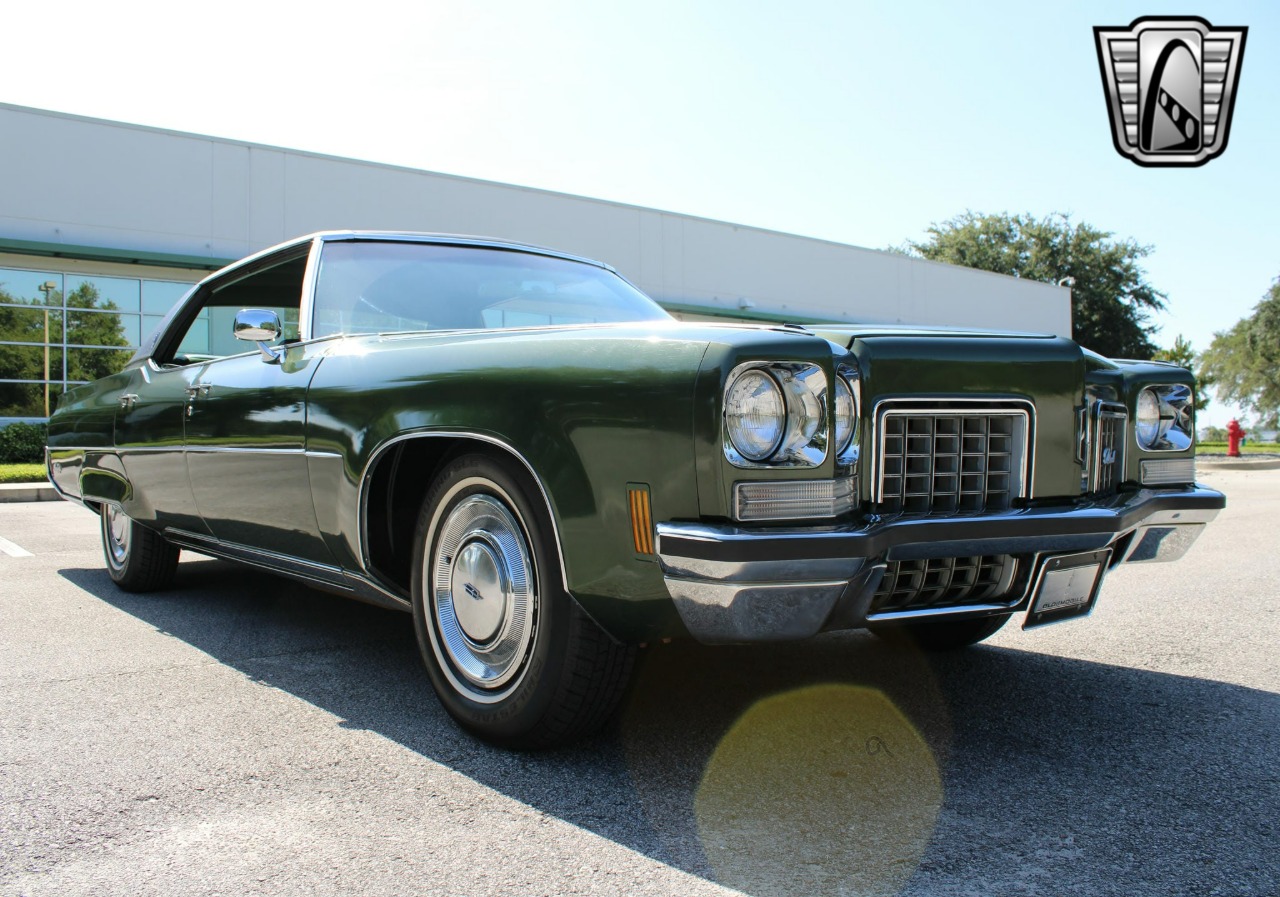 1972 Oldsmobile Ninety Eight LS 83