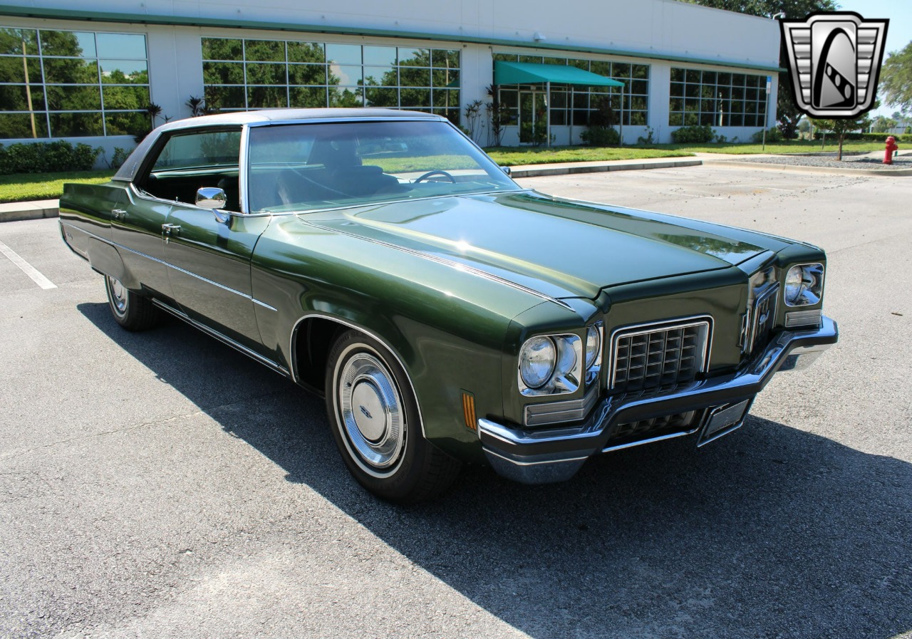 1972 Oldsmobile Ninety Eight LS 84