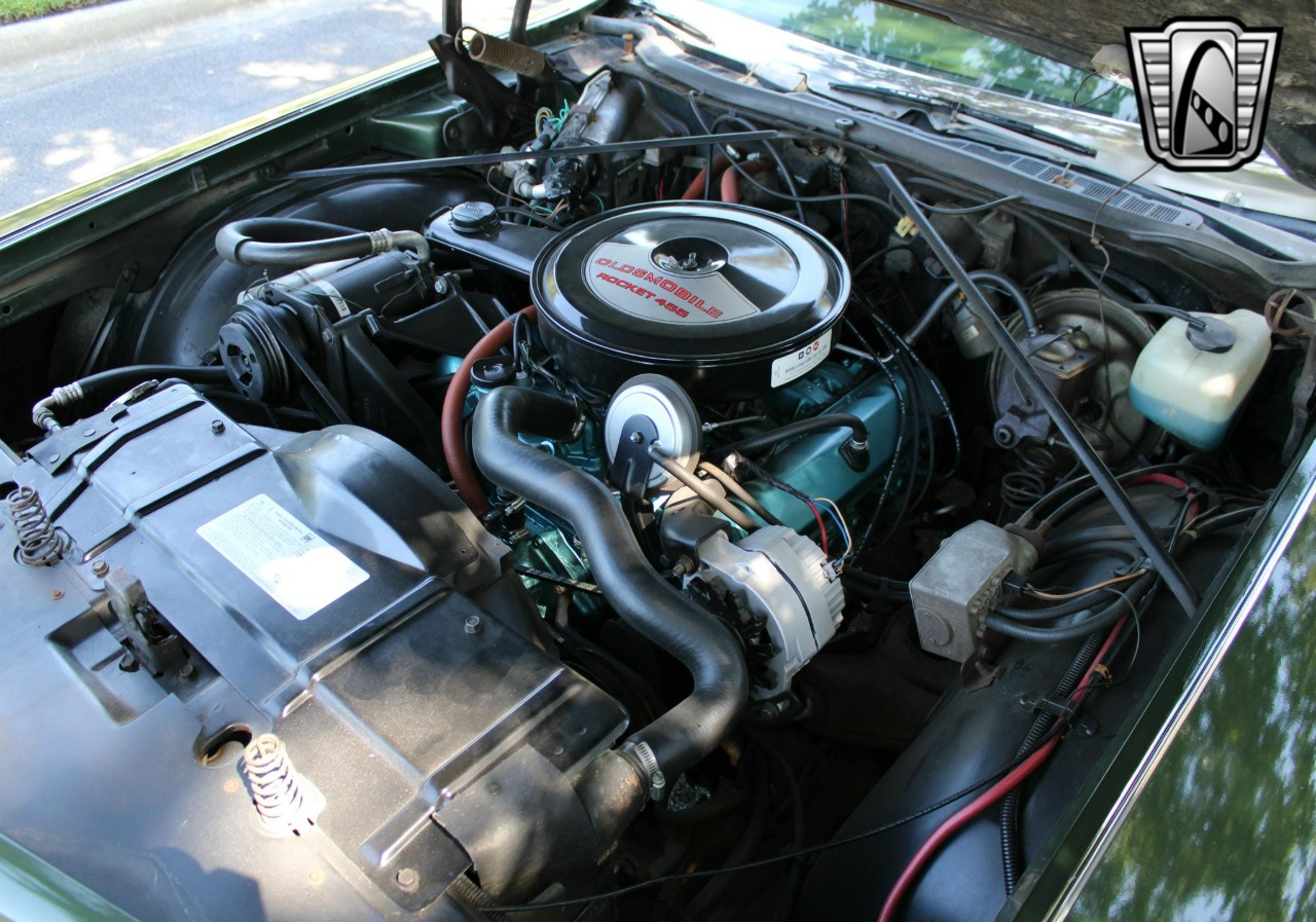 1972 Oldsmobile Ninety Eight LS 27