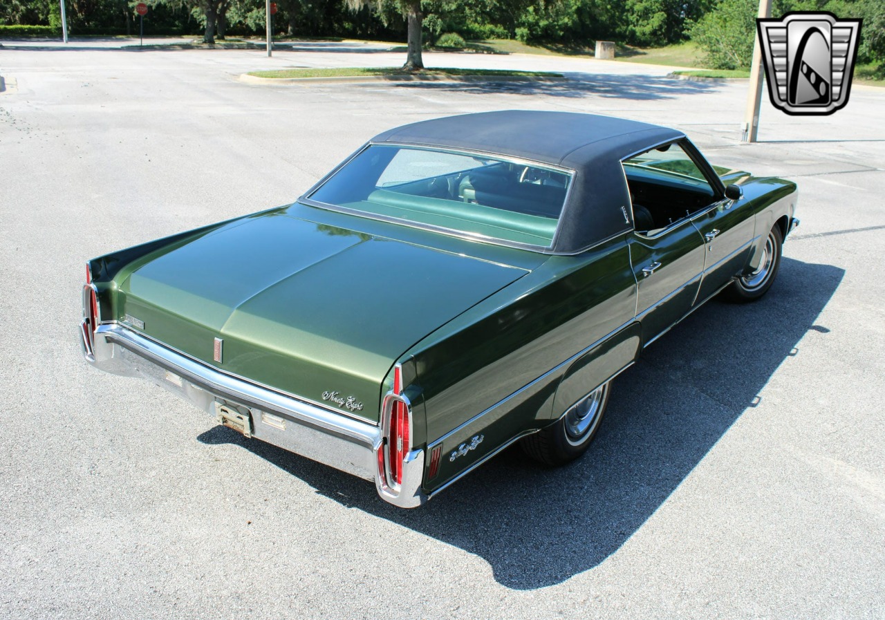 1972 Oldsmobile Ninety Eight LS 44