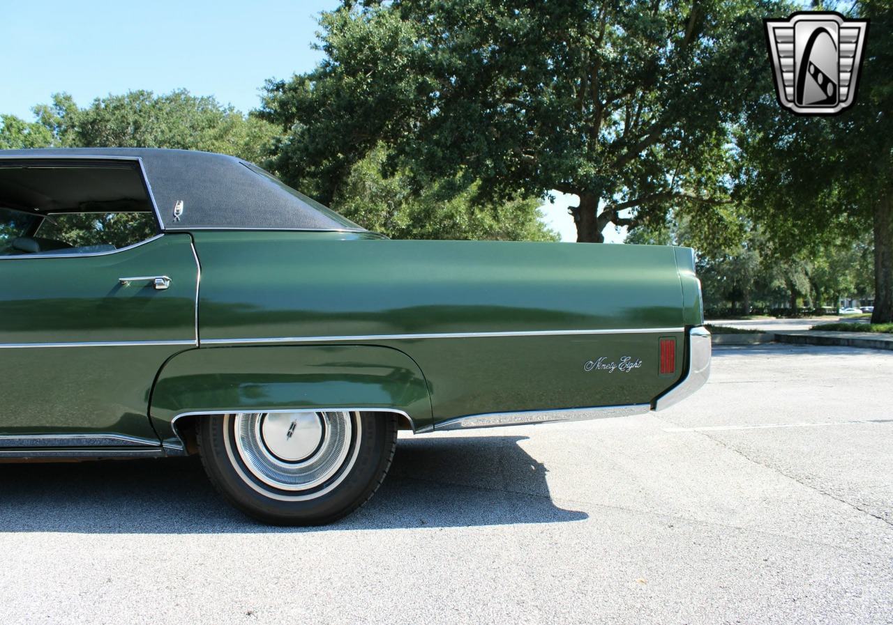 1972 Oldsmobile Ninety Eight LS 90