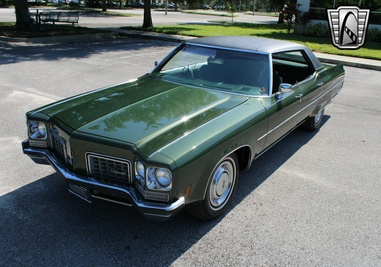 1972 Oldsmobile Ninety Eight LS 69