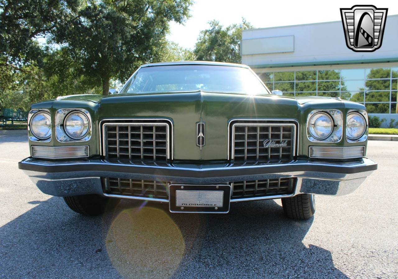 1972 Oldsmobile Ninety Eight LS 9