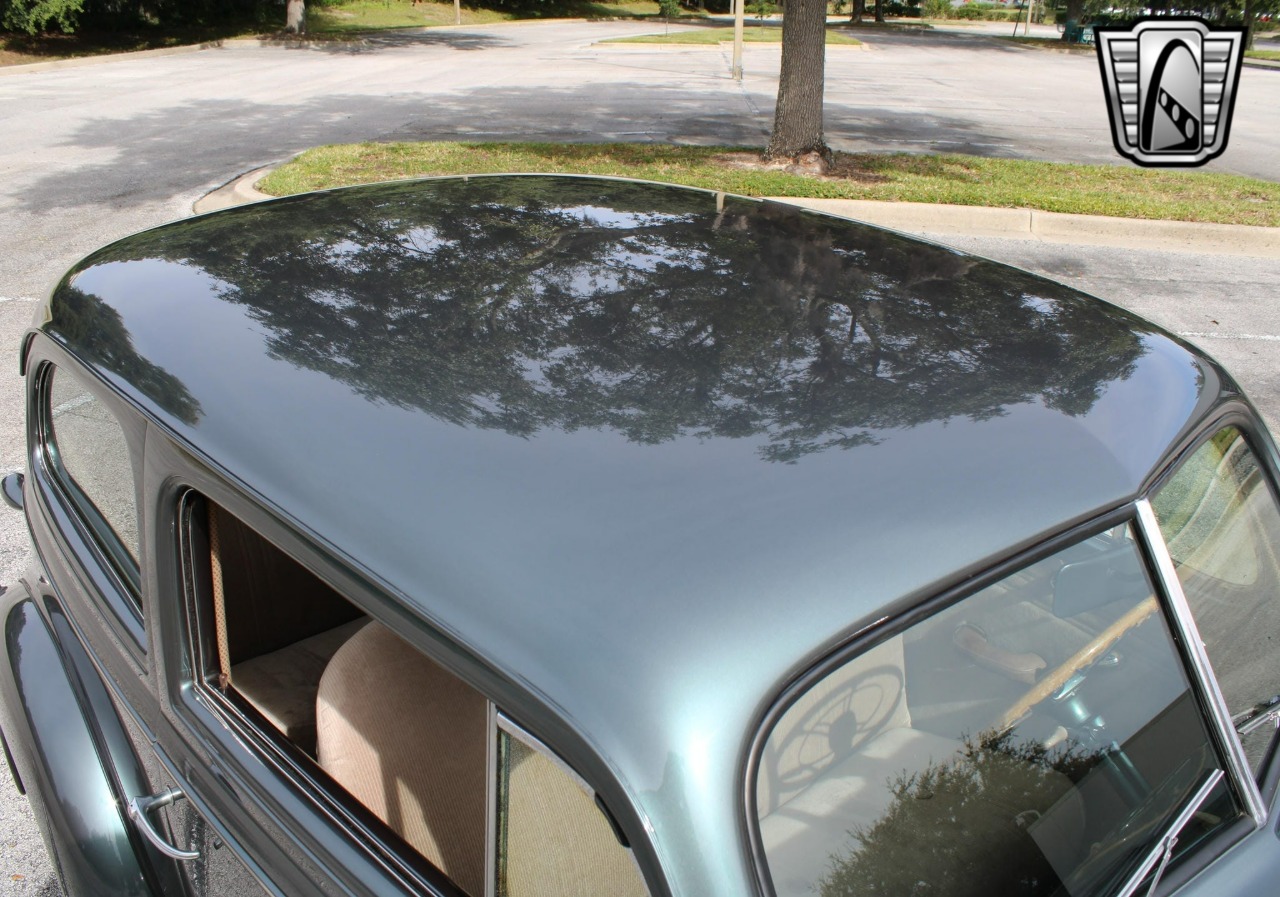 1939 Chevrolet Special - Deluxe 11