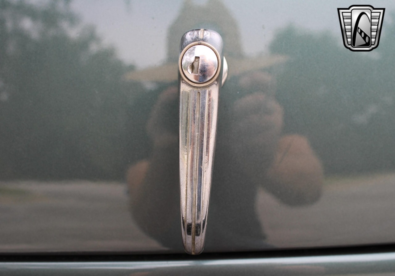 1939 Chevrolet Special - Deluxe 73