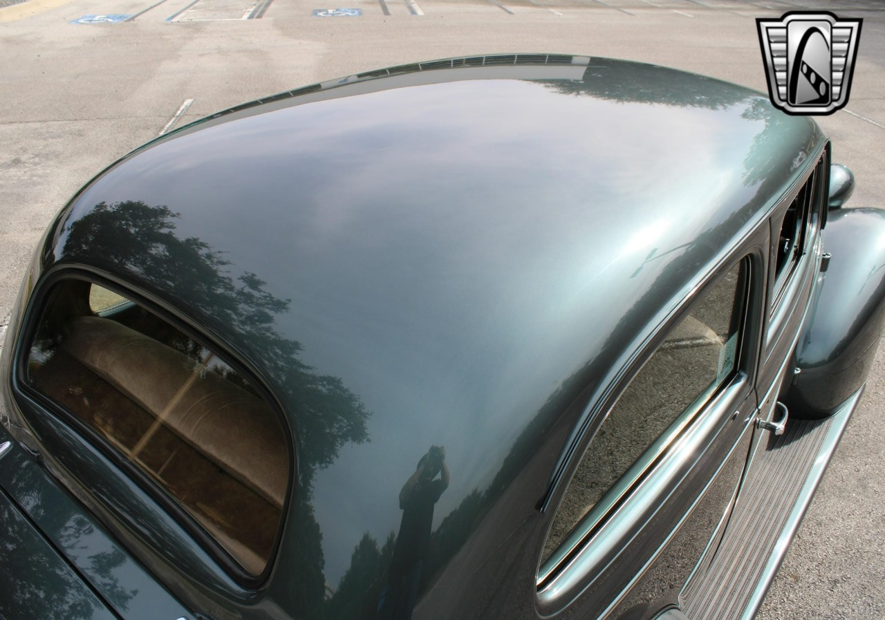 1939 Chevrolet Special - Deluxe 12