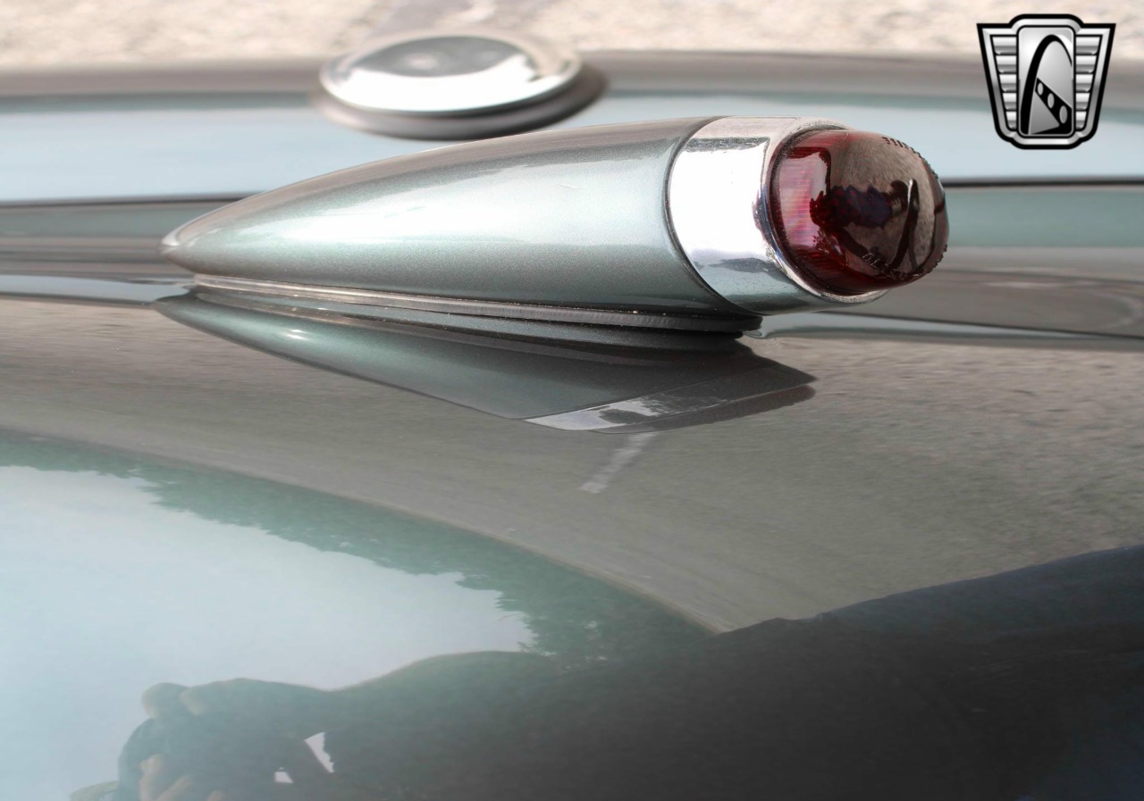 1939 Chevrolet Special - Deluxe 75