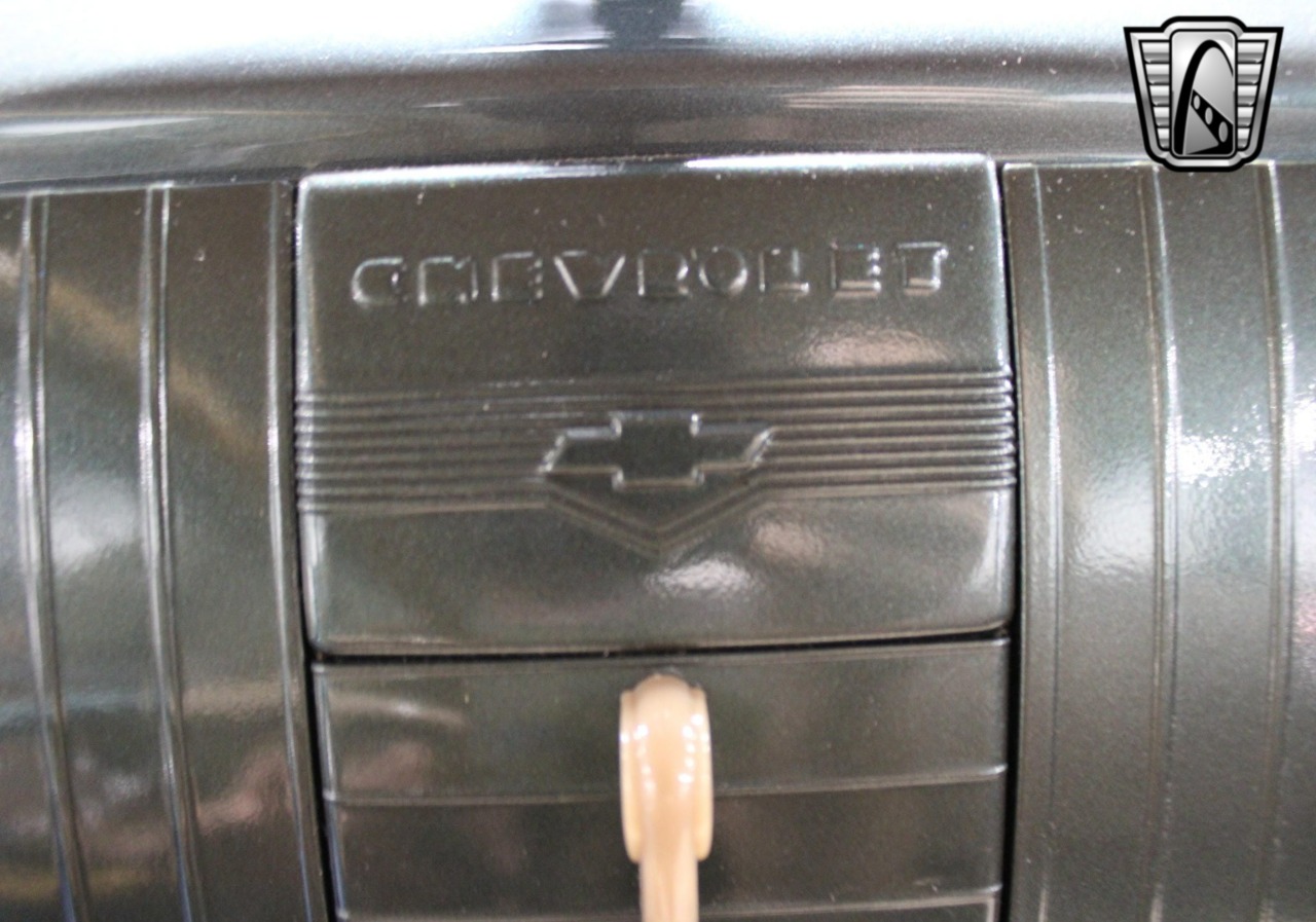 1939 Chevrolet Special - Deluxe 28