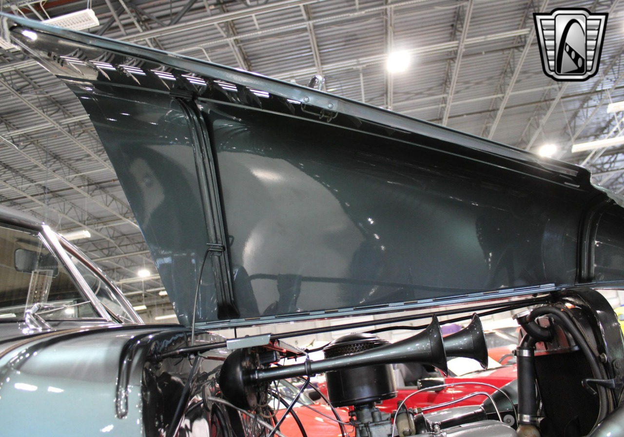 1939 Chevrolet Special - Deluxe 80