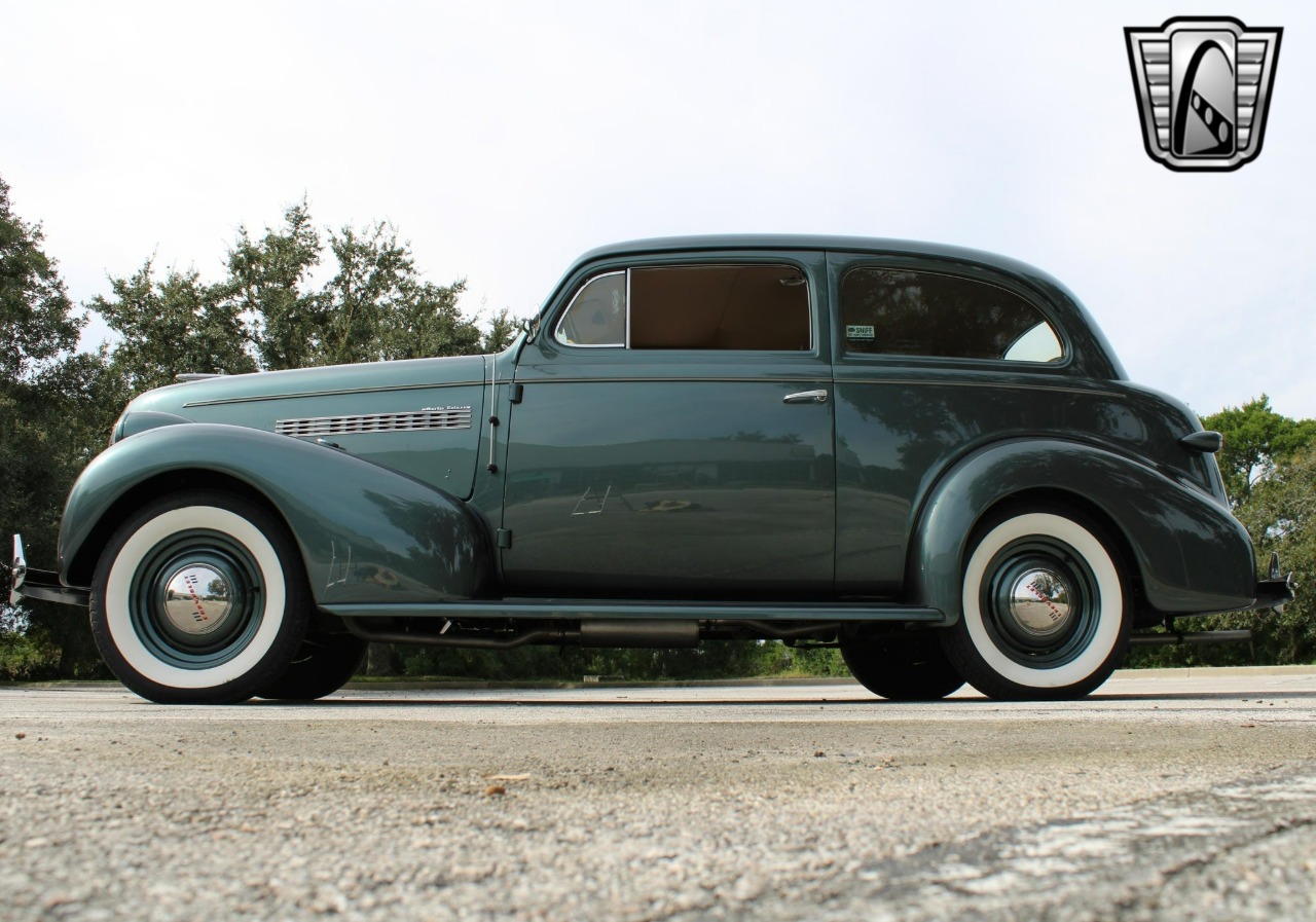 1939 Chevrolet Special - Deluxe 44