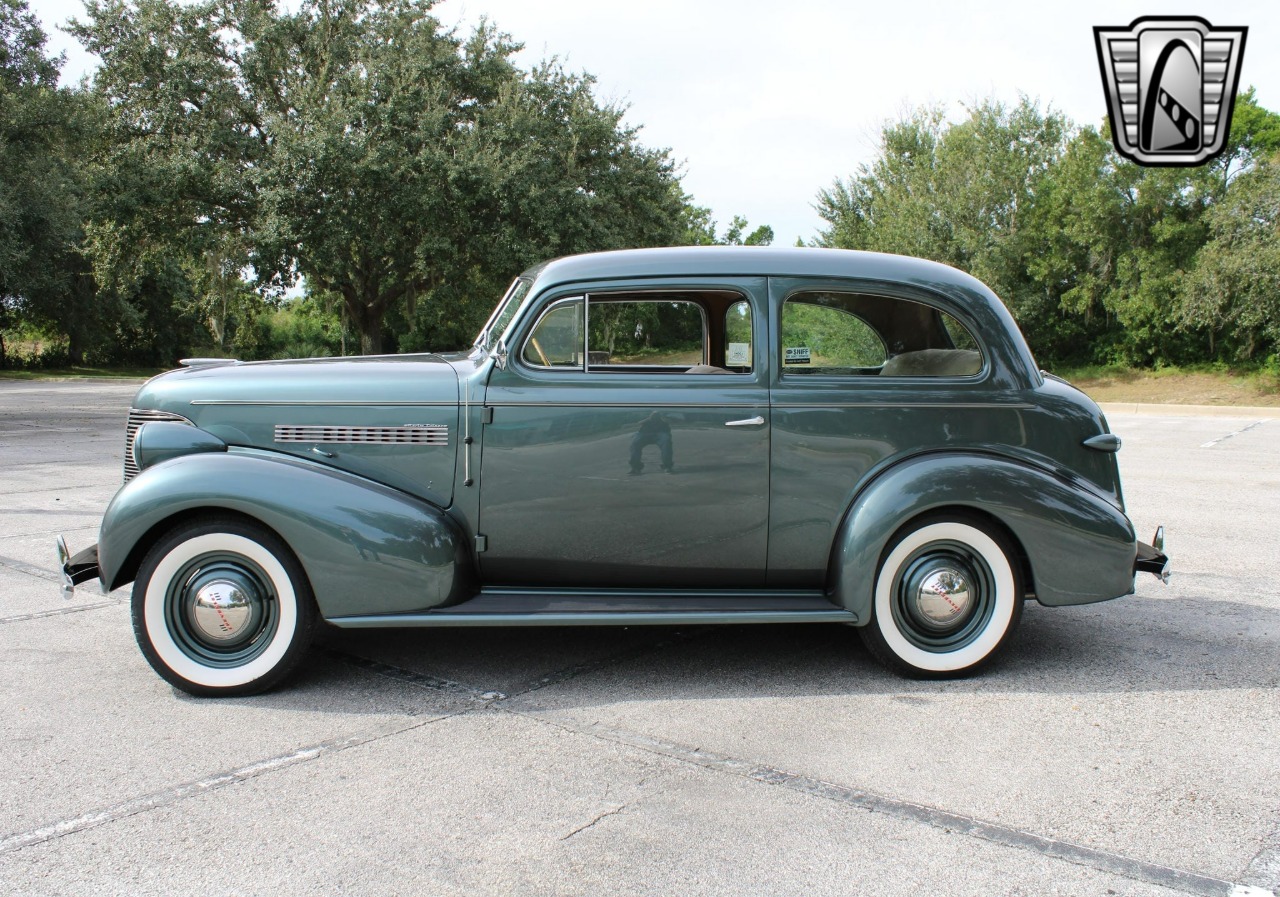 1939 Chevrolet Special - Deluxe 8